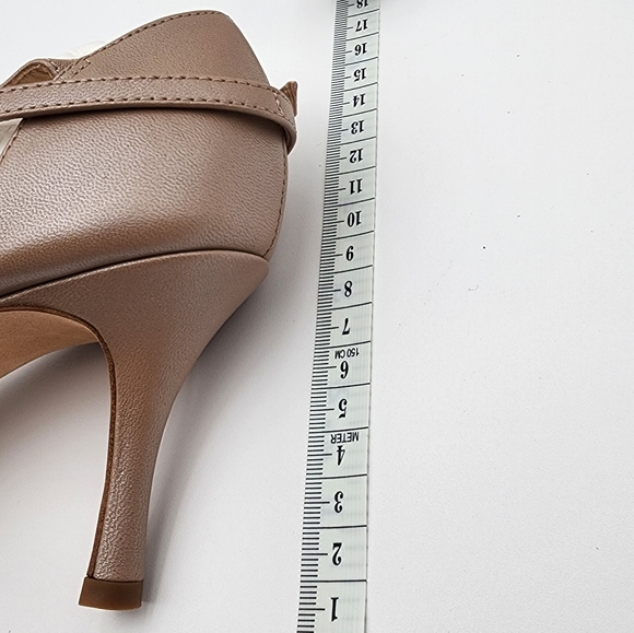 Madame Pivot Tango Dance Shoes Size 38 - Picture 11 of 15